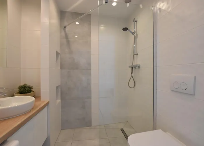 Artapartment G 13 דירה